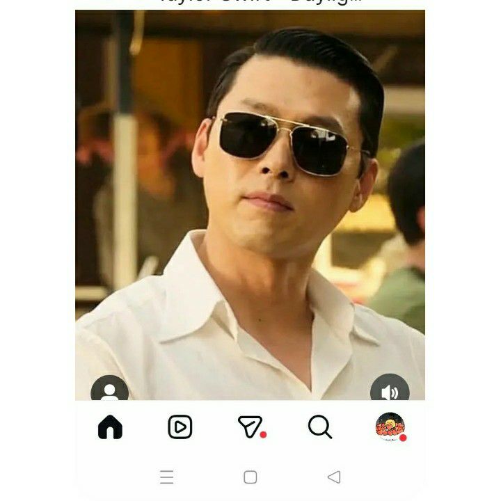 Foto kegiatan terbaru dari Hyun Bin