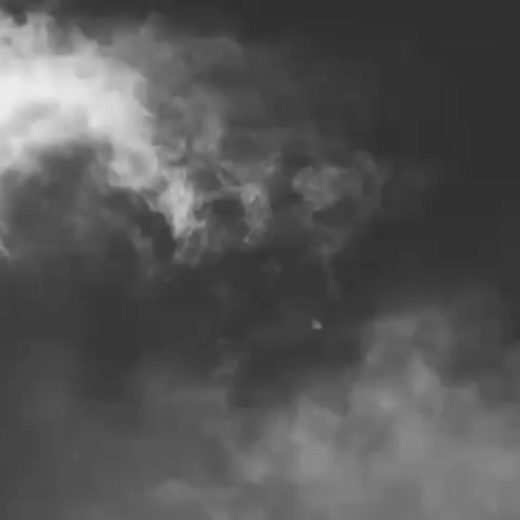 粉絲拍下的丁海寅瞬間