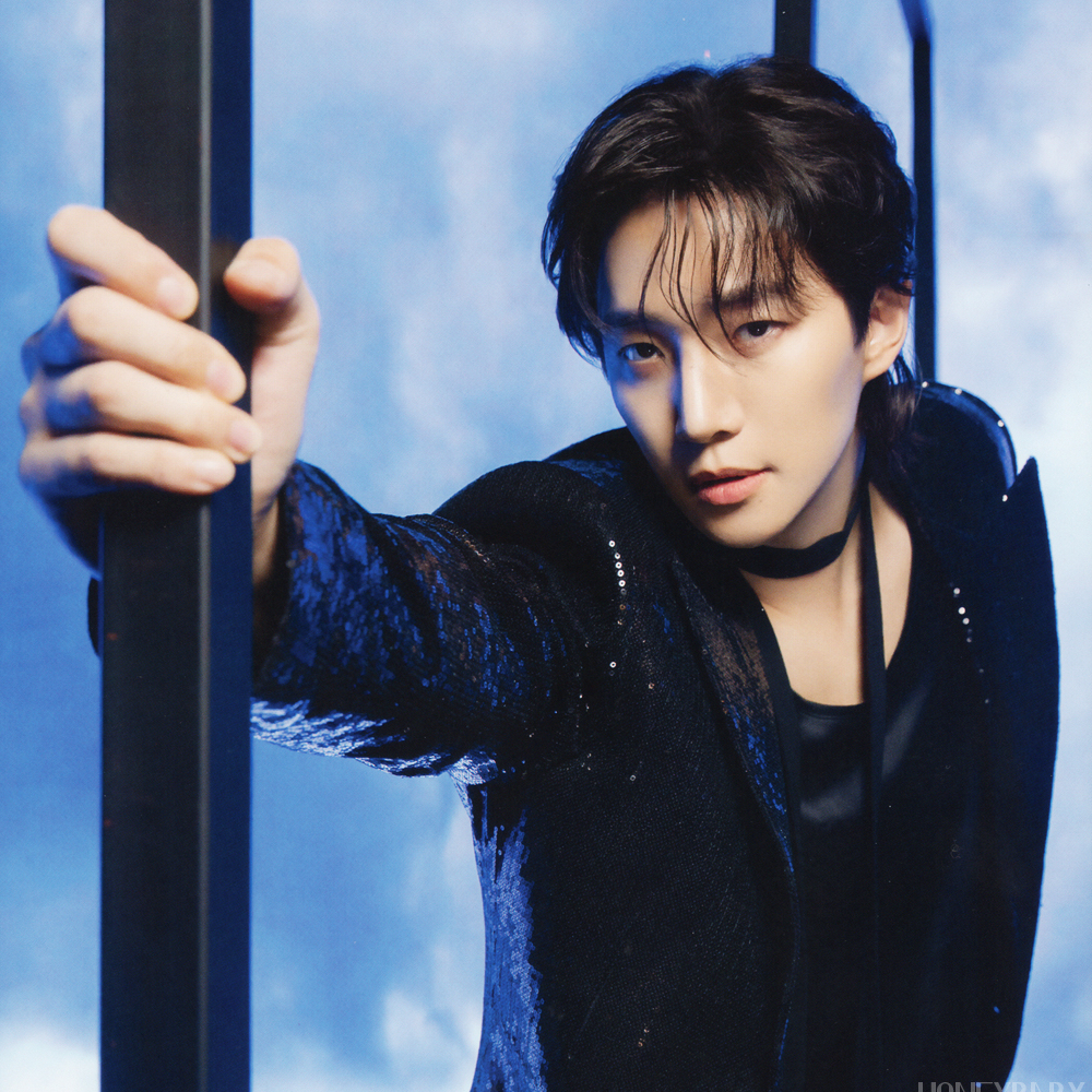 粉丝拍下的李俊昊瞬间