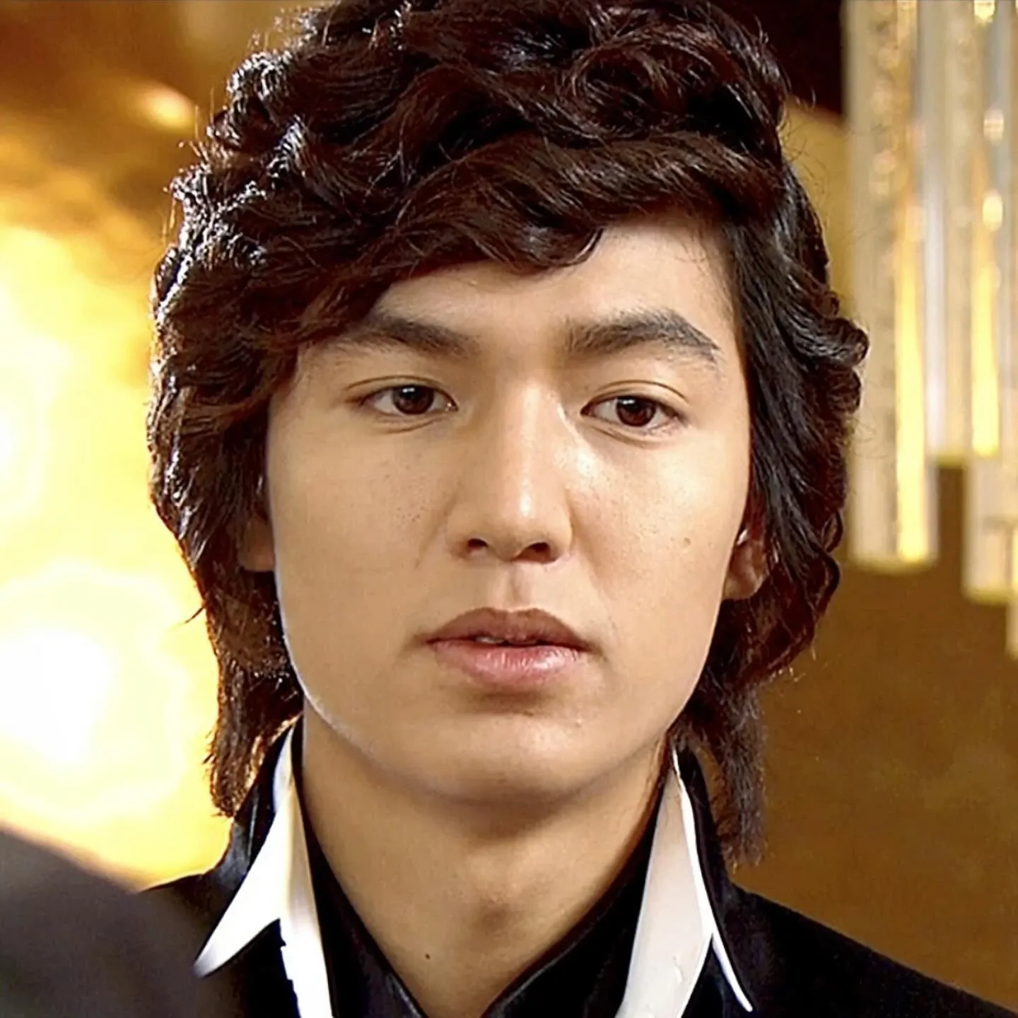 Recent activity shot of Lee Minho