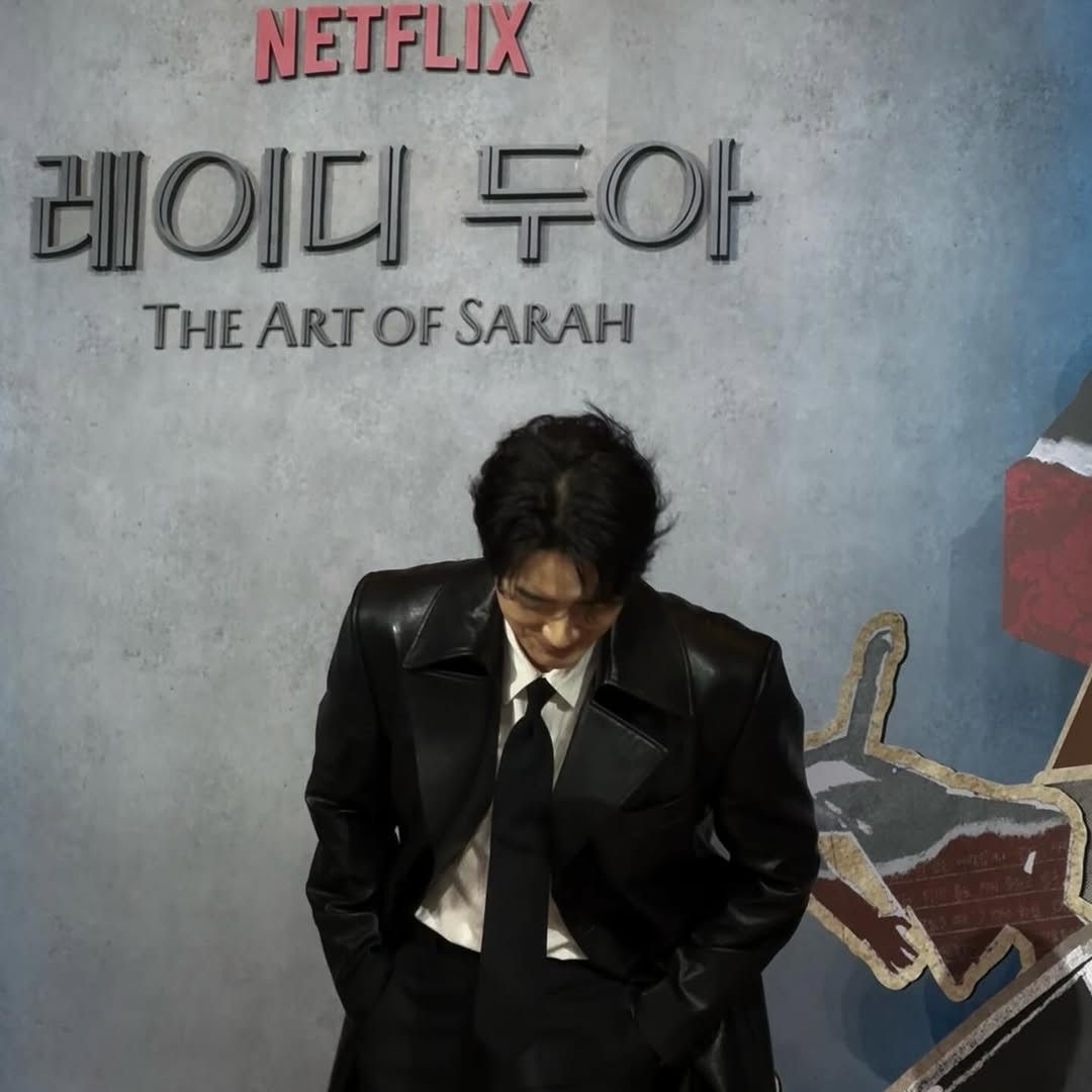 Behind-the-scenes cut of Lee Joonhyuk