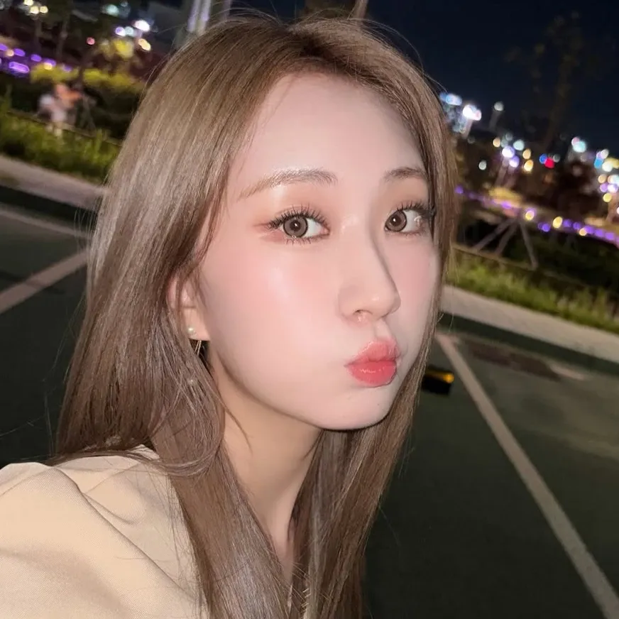 Momen yang diabadikan oleh penggemar Jeon Yujin