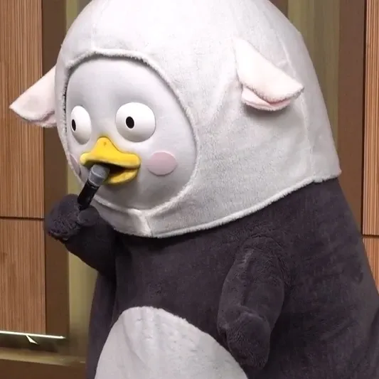 펭수의 비하인드 컷