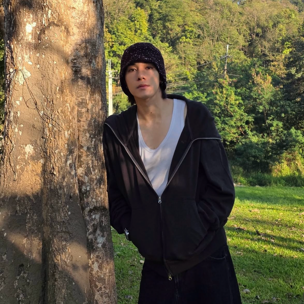 Behind-the-scenes cut of Nani Hirunkit Changkham