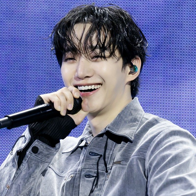 粉丝拍下的李俊昊瞬间