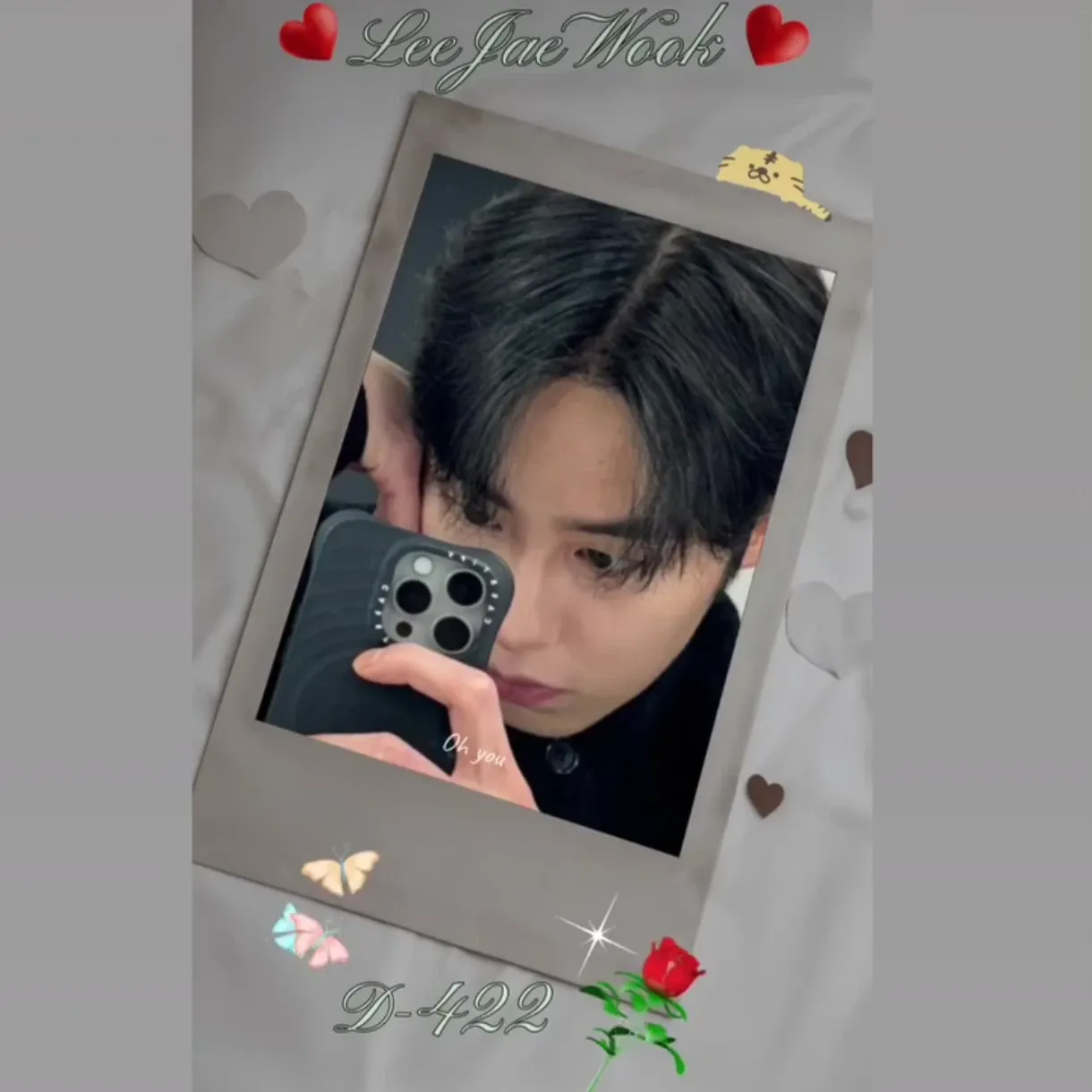 Behind-the-scenes cut of Lee Jaewook