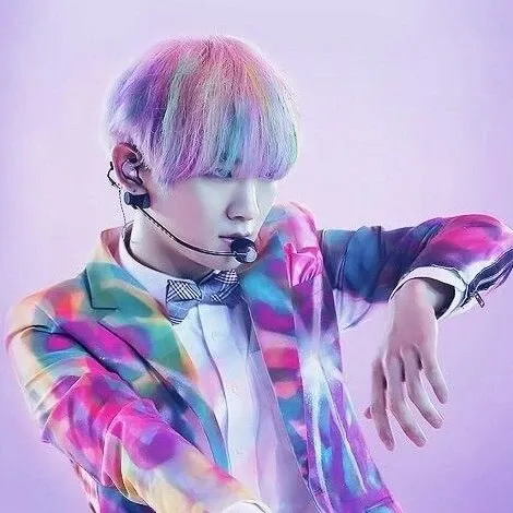 Behind-the-scenes cut of Key