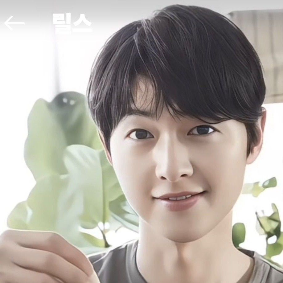 ソン・ジュンギの最近の活動ショット