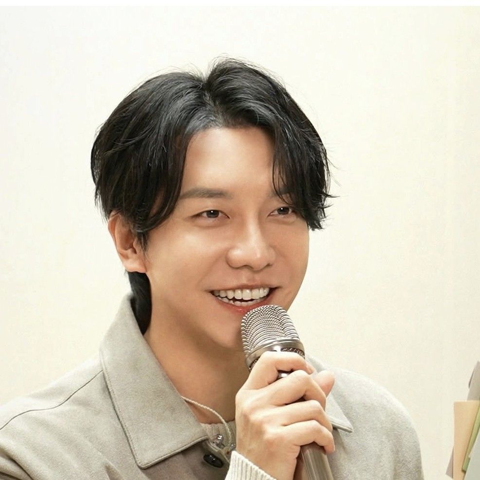 イ・スンギの最新写真