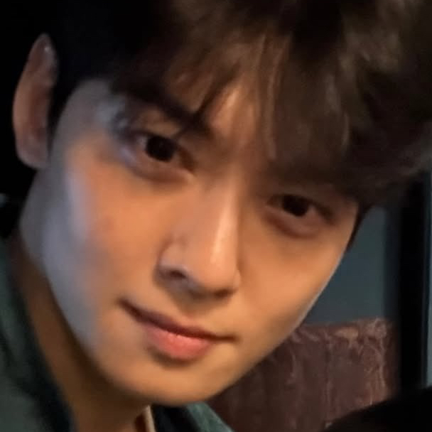 チャ・ウヌの最新写真