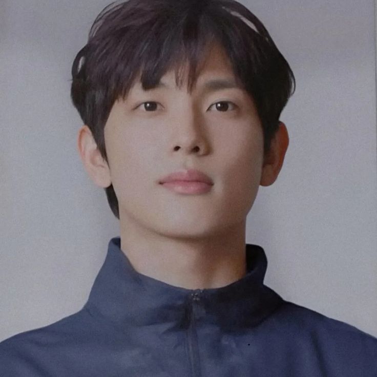 Recent activity shot of Yim Siwan