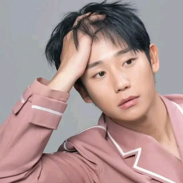 丁海寅的近期活動照