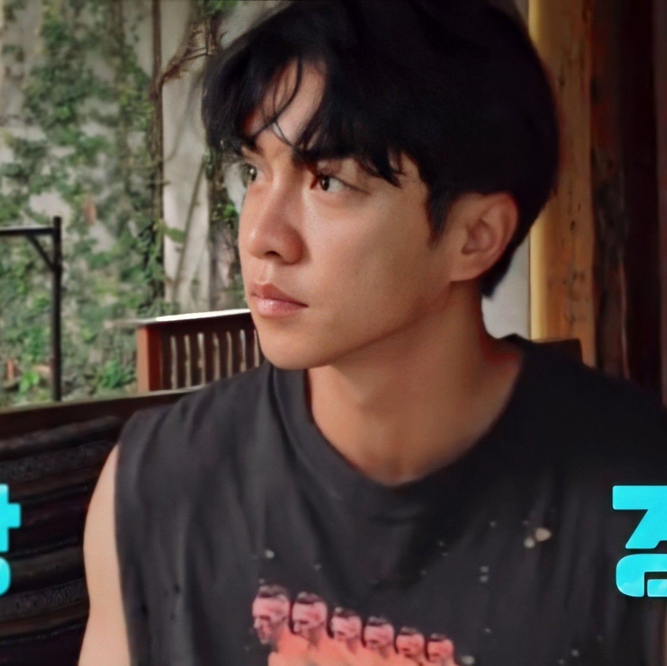 Behind-the-scenes cut of Lee Seunggi