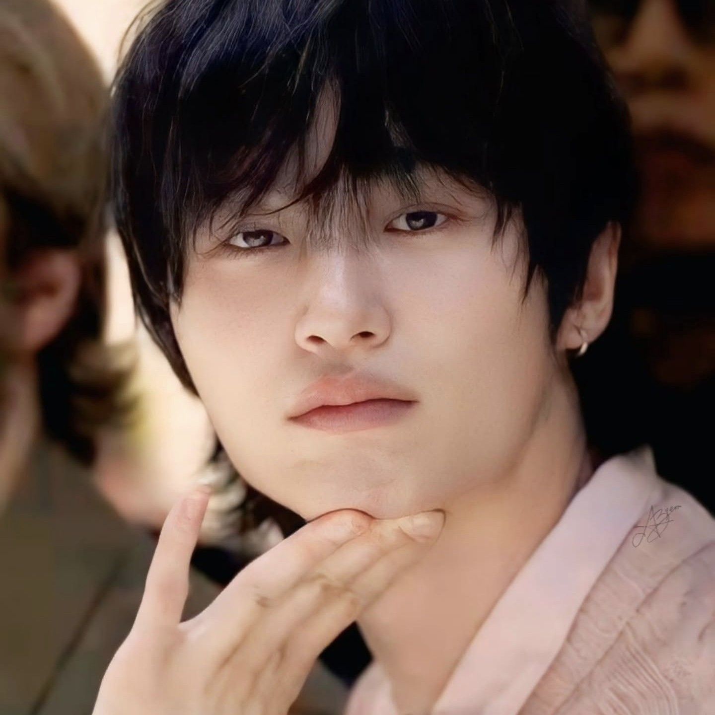 A moment captured by a fan of Byeon Wooseok