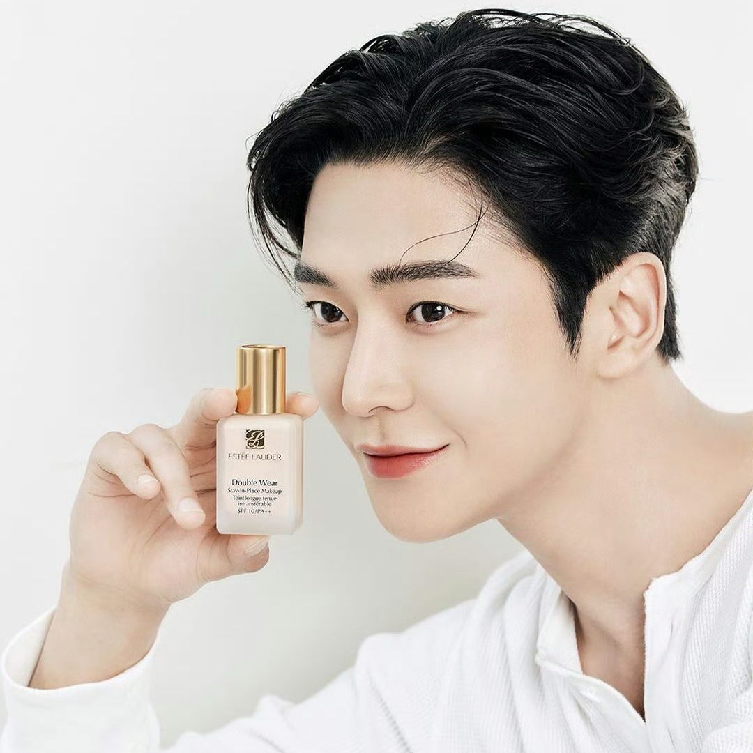 Momen yang diabadikan oleh penggemar Rowoon