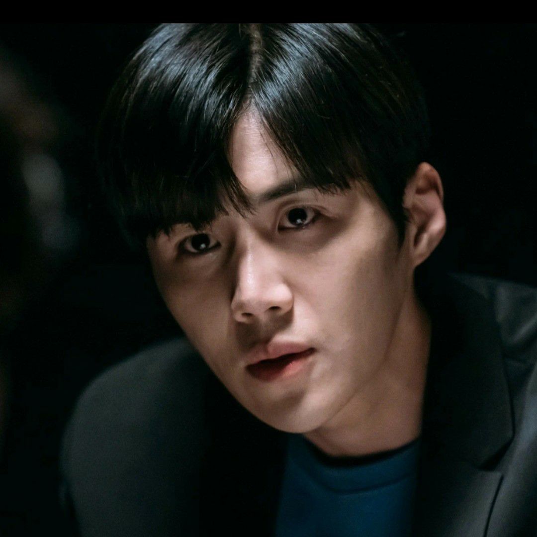 Foto kegiatan terbaru dari Kim Seonho