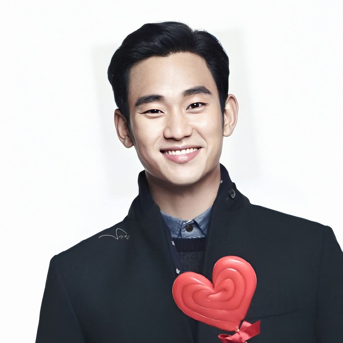 Latest photo of Kim Soohyun