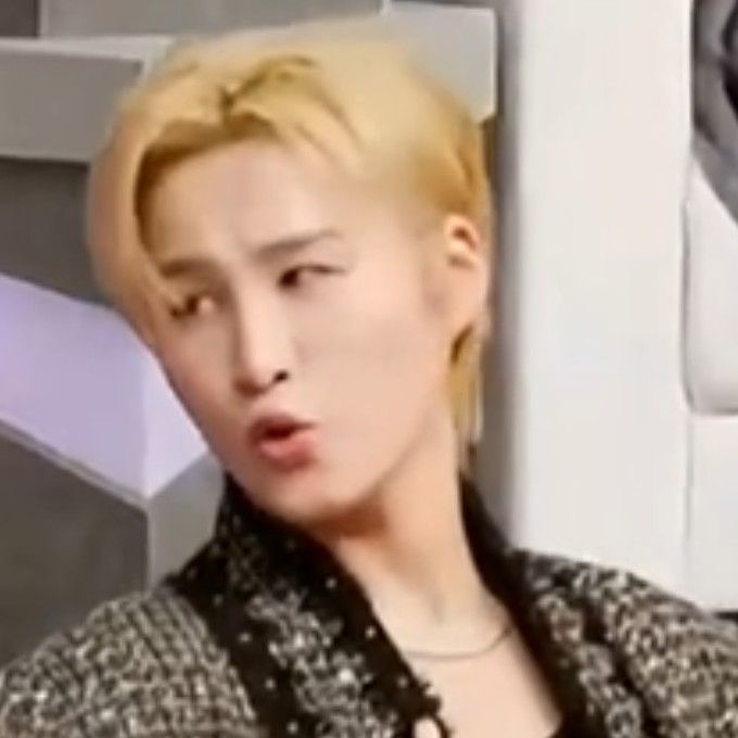 김희재의 최신 사진