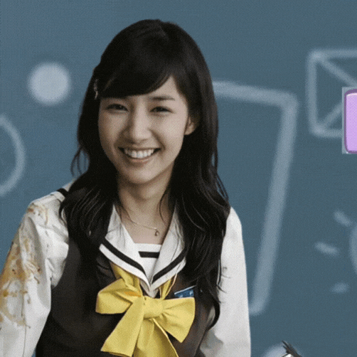 Behind-the-scenes cut of Park Minyoung