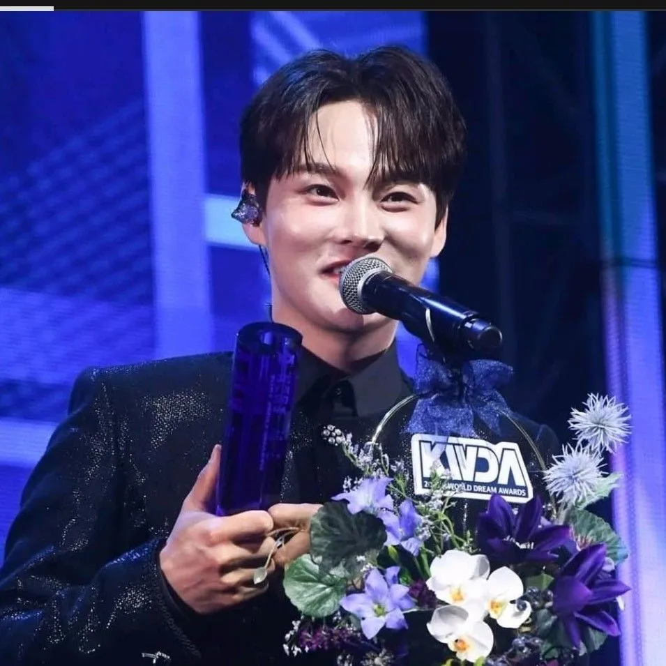 Momen yang diabadikan oleh penggemar Park Seojin