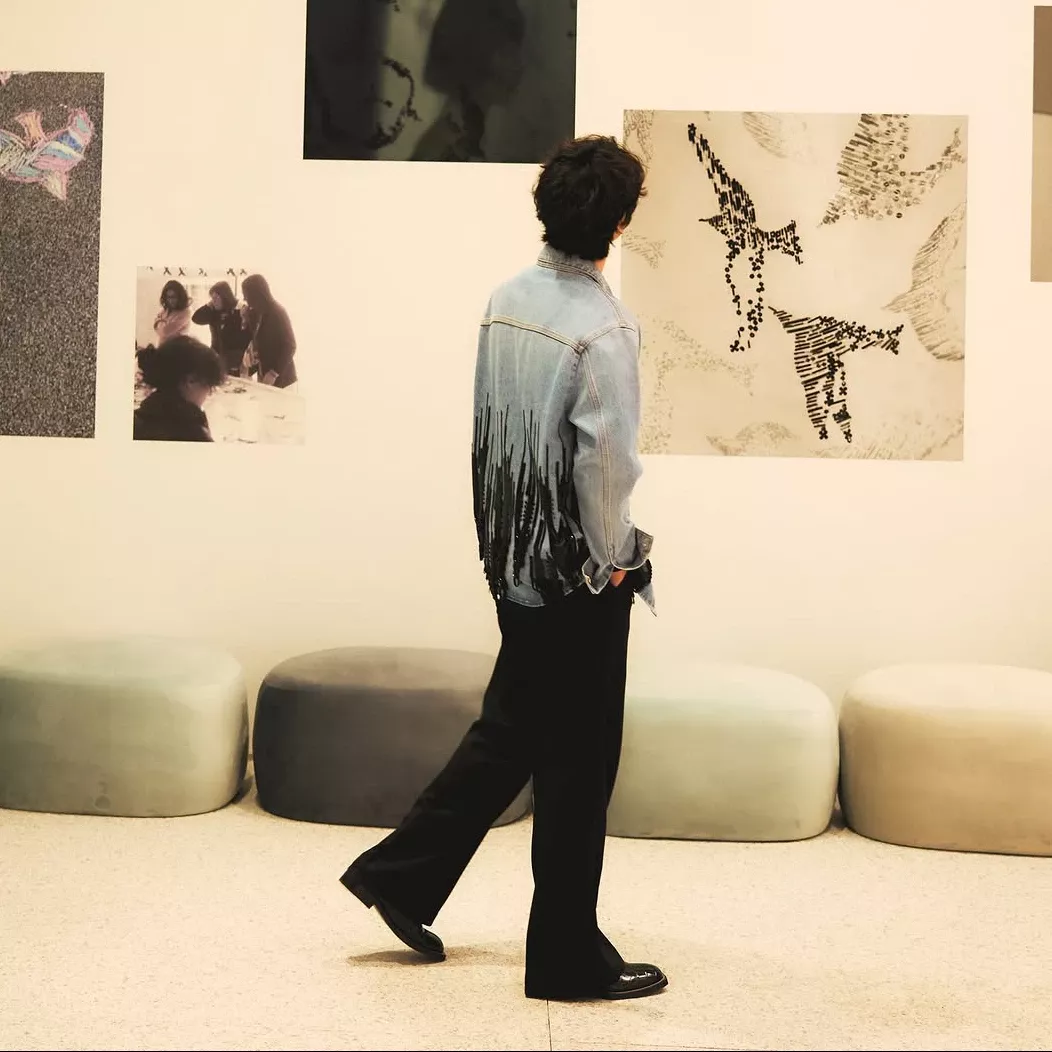 Behind-the-scenes cut of Wang Yibo
