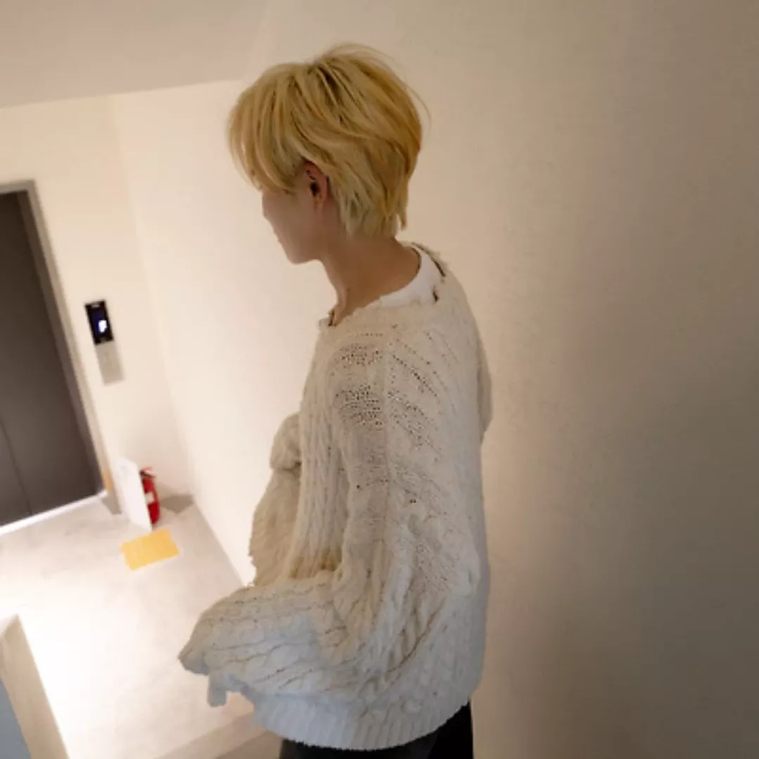 김희재의 비하인드 컷