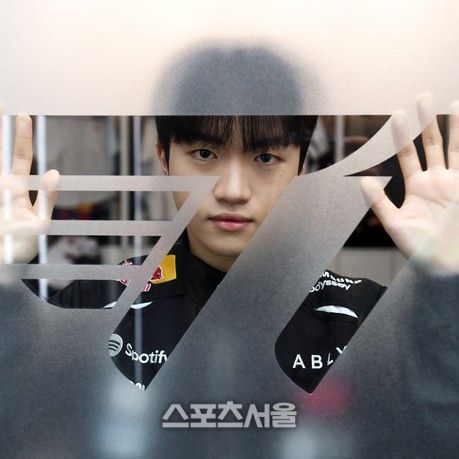 A moment captured by a fan of Keria