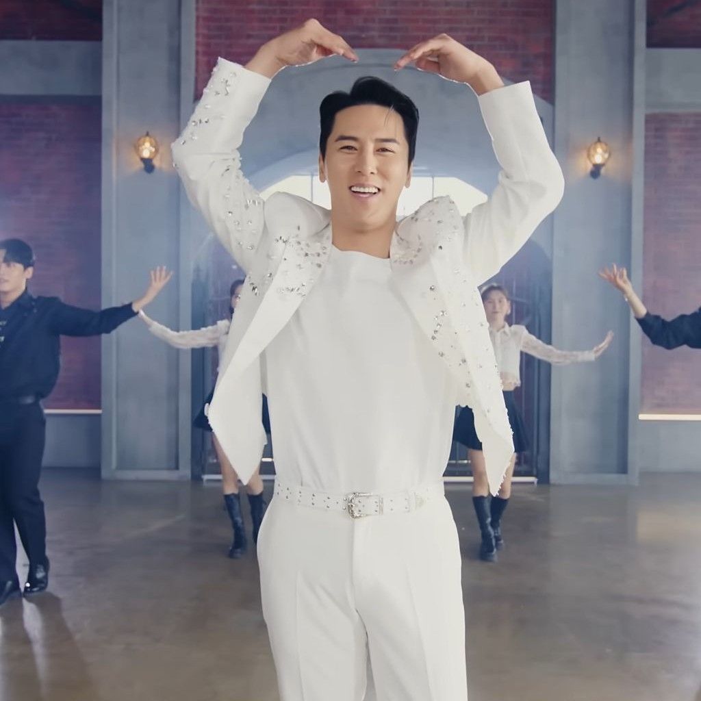 張民好的最新照片