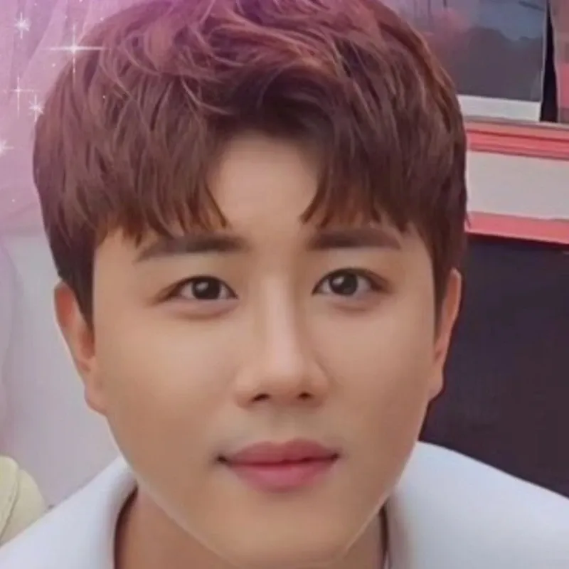 チン・ヘソンの最新写真