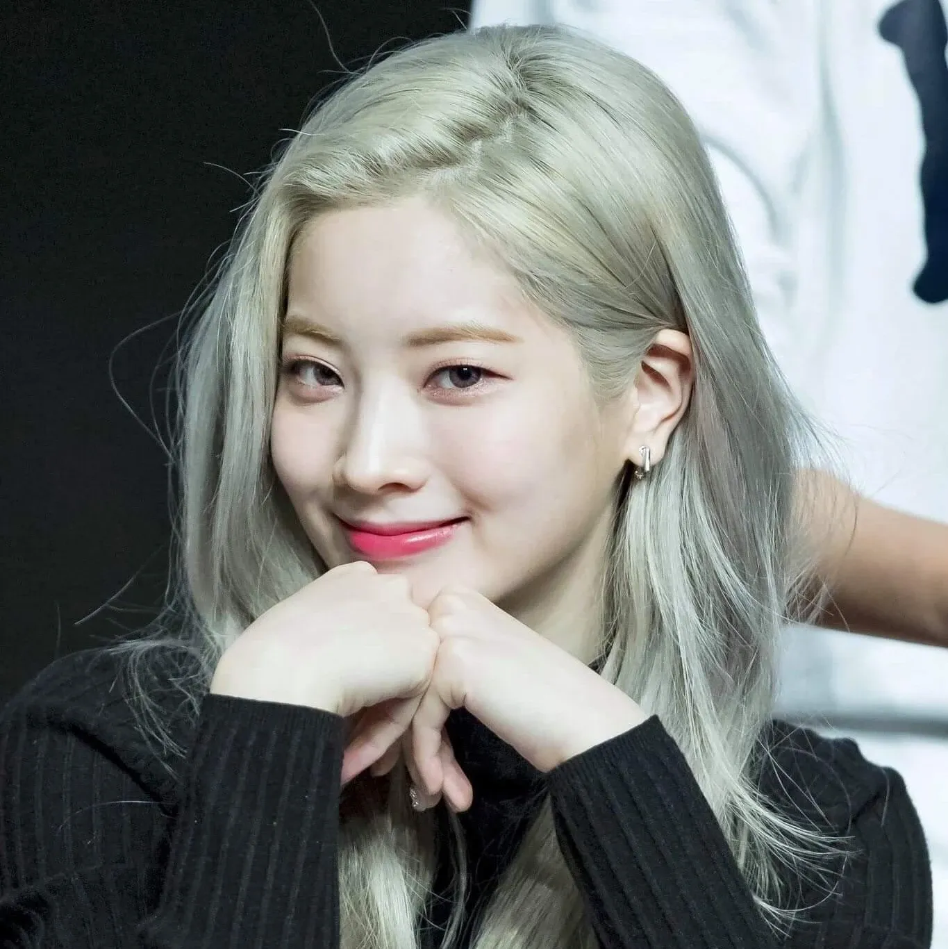 Behind-the-scenes cut of Dahyun