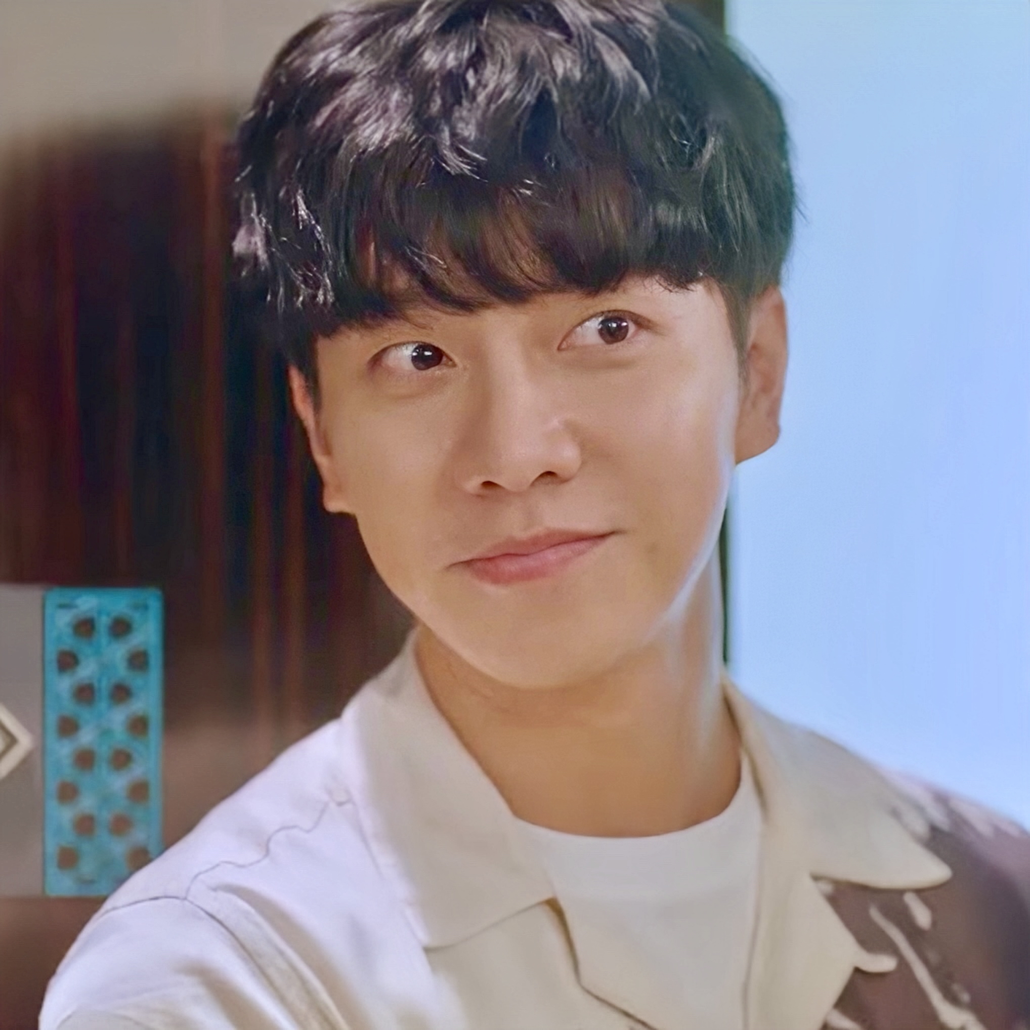 Foto terbaru dari Lee Seunggi