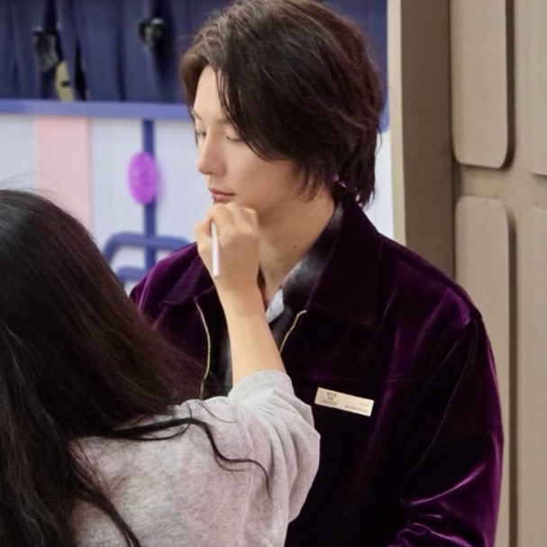 Latest photo of Yoon Shiyoon
