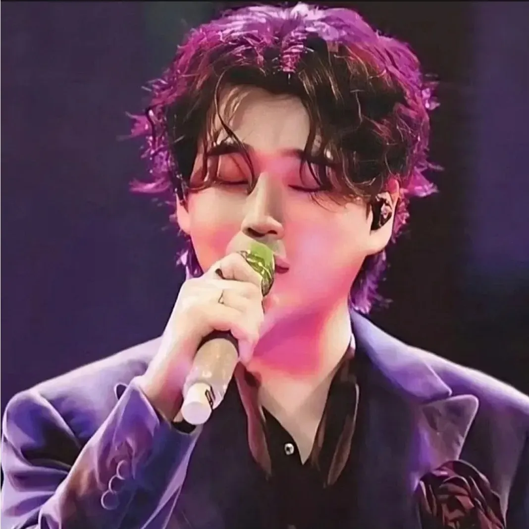 Recent activity shot of Hwang Youngwoong