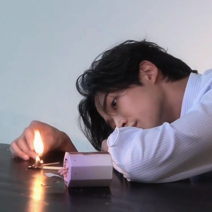 Momen yang diabadikan oleh penggemar Rowoon