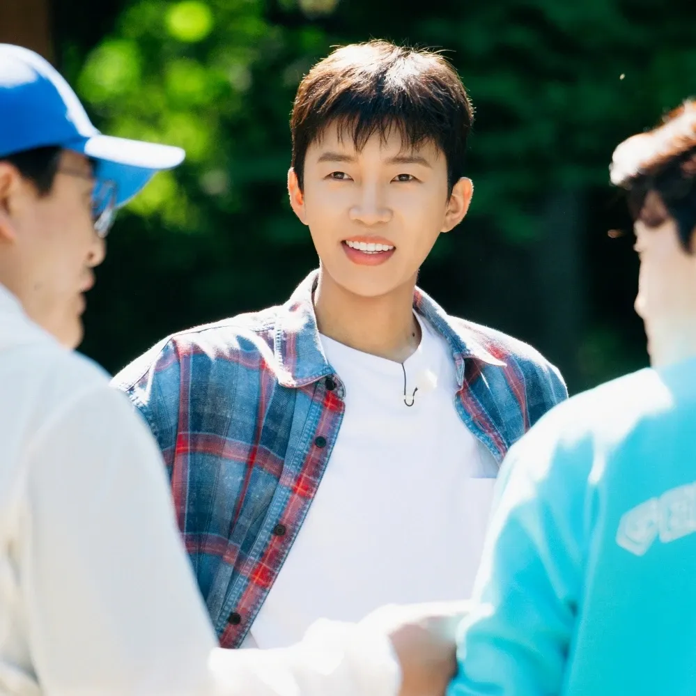 Foto kegiatan terbaru dari Lim Youngwoong