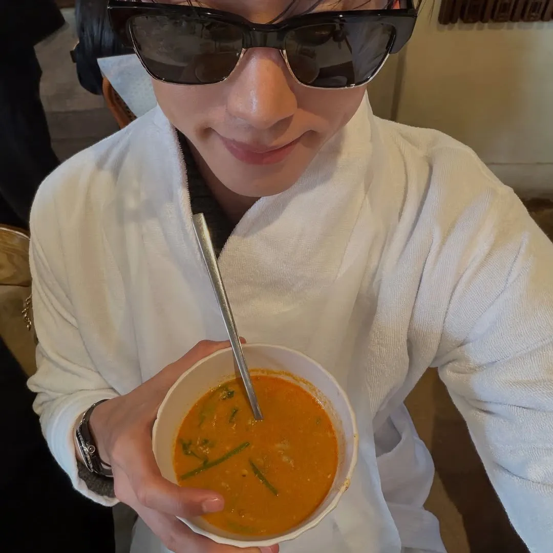 Recent activity shot of Kim Hyeyoon