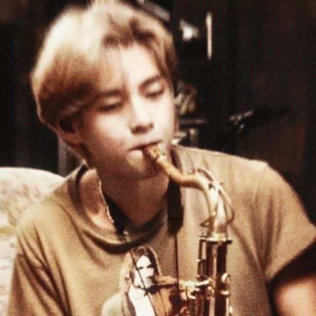 Postingan selebriti populer yang disukai penggemar