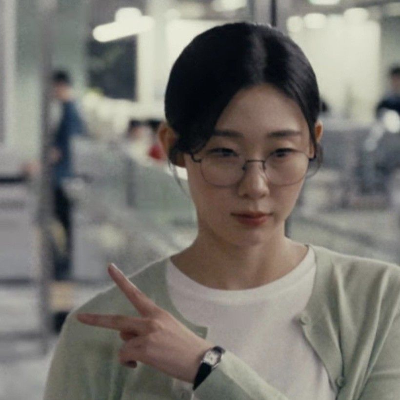 Latest photo of Han Yeji