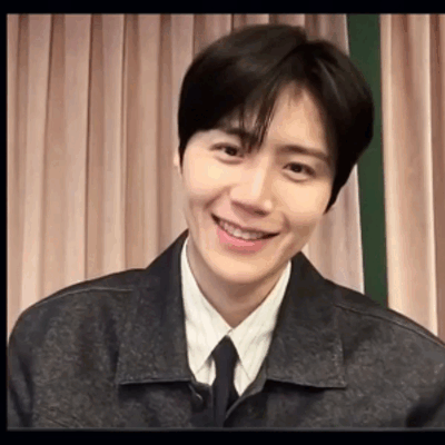 Foto terbaru dari Kim Seonho