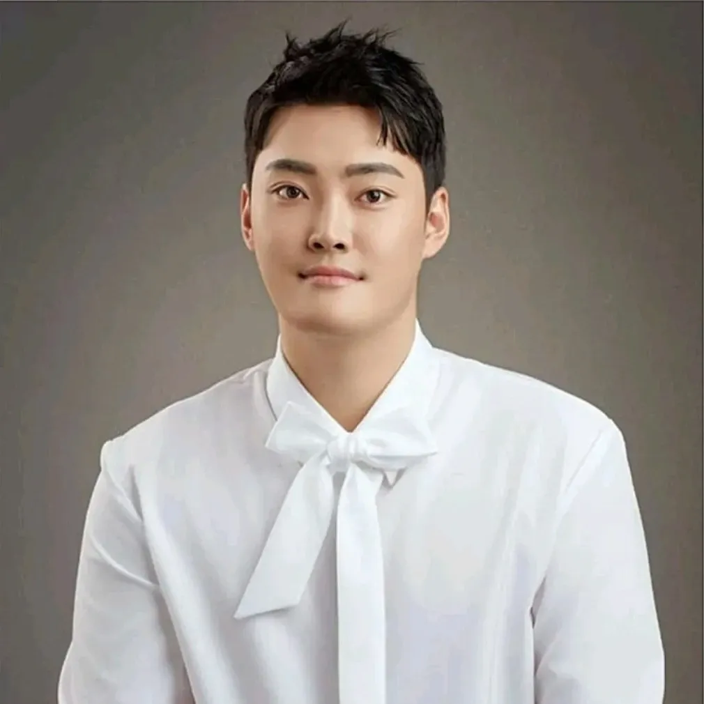 Recent activity shot of Kim Kyungmin