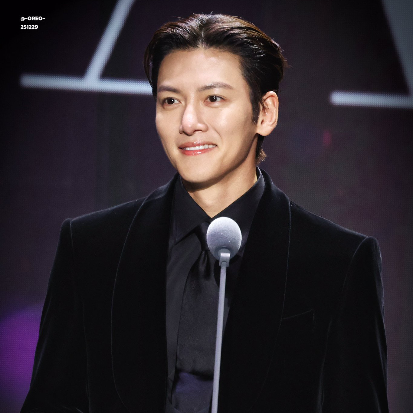 チ・チャンウクの最近の活動ショット