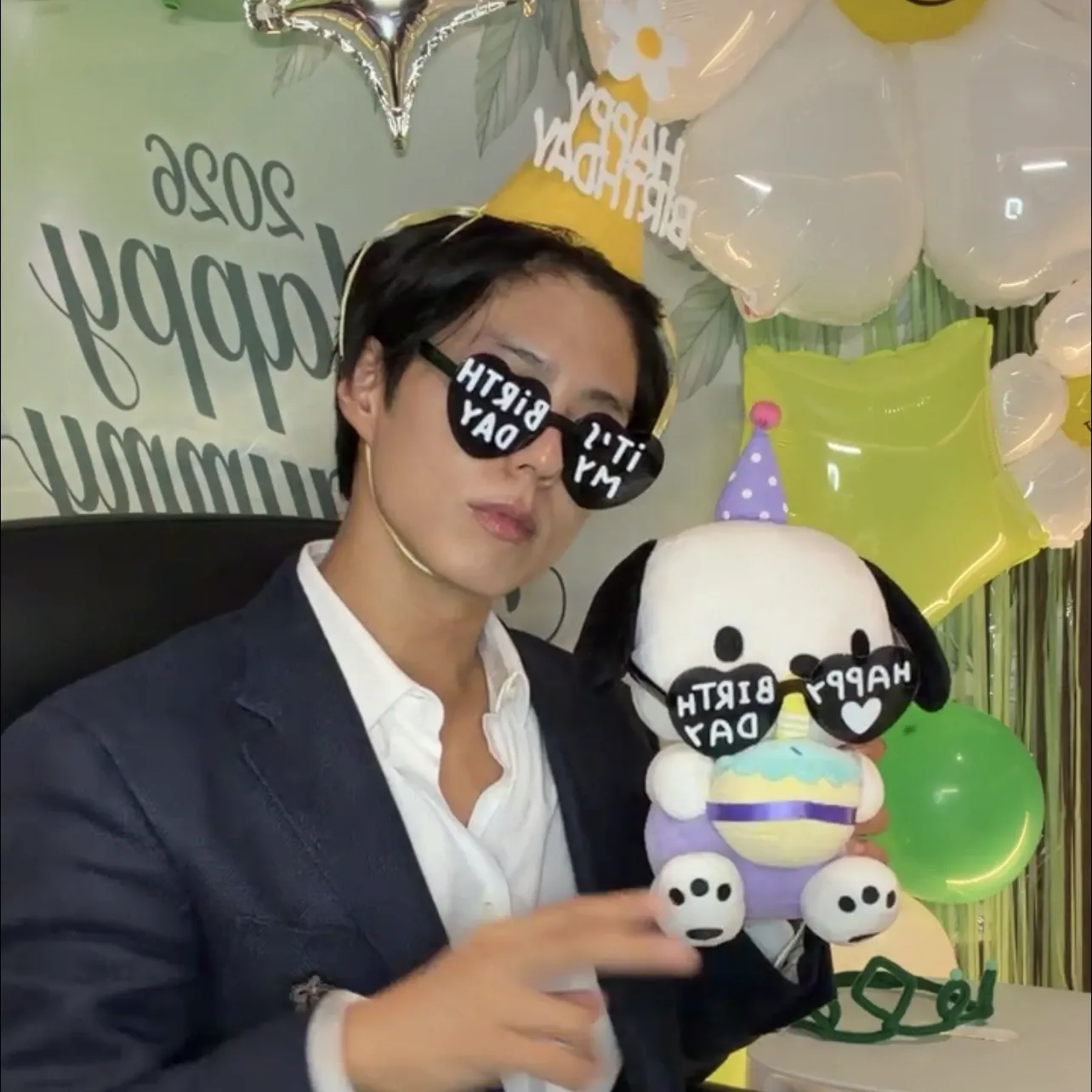 Behind-the-scenes cut of Park Bogum