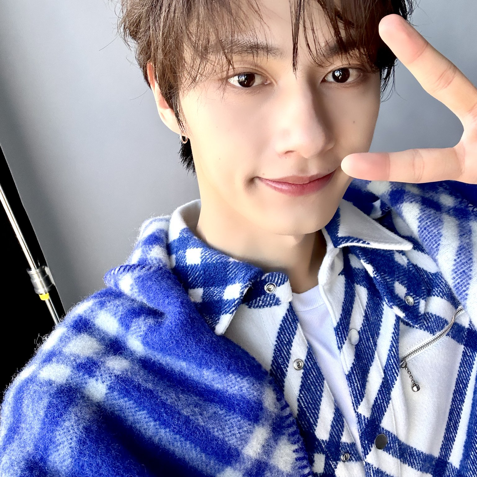 Behind-the-scenes cut of Wen Junhui