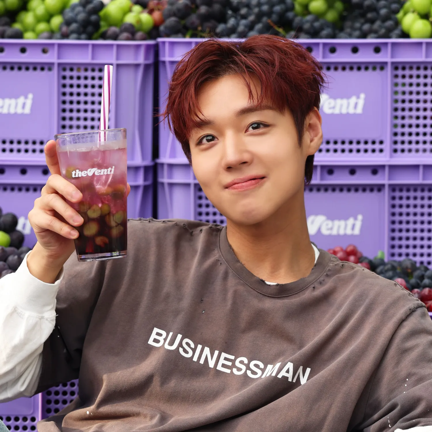 Momen yang diabadikan oleh penggemar Park Jihoon