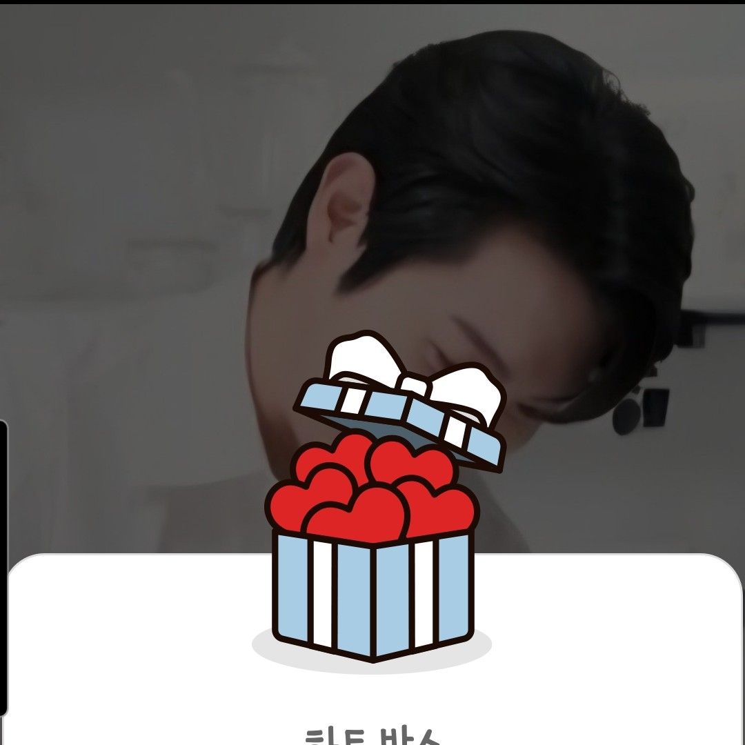 Behind-the-scenes cut of Son Taejin