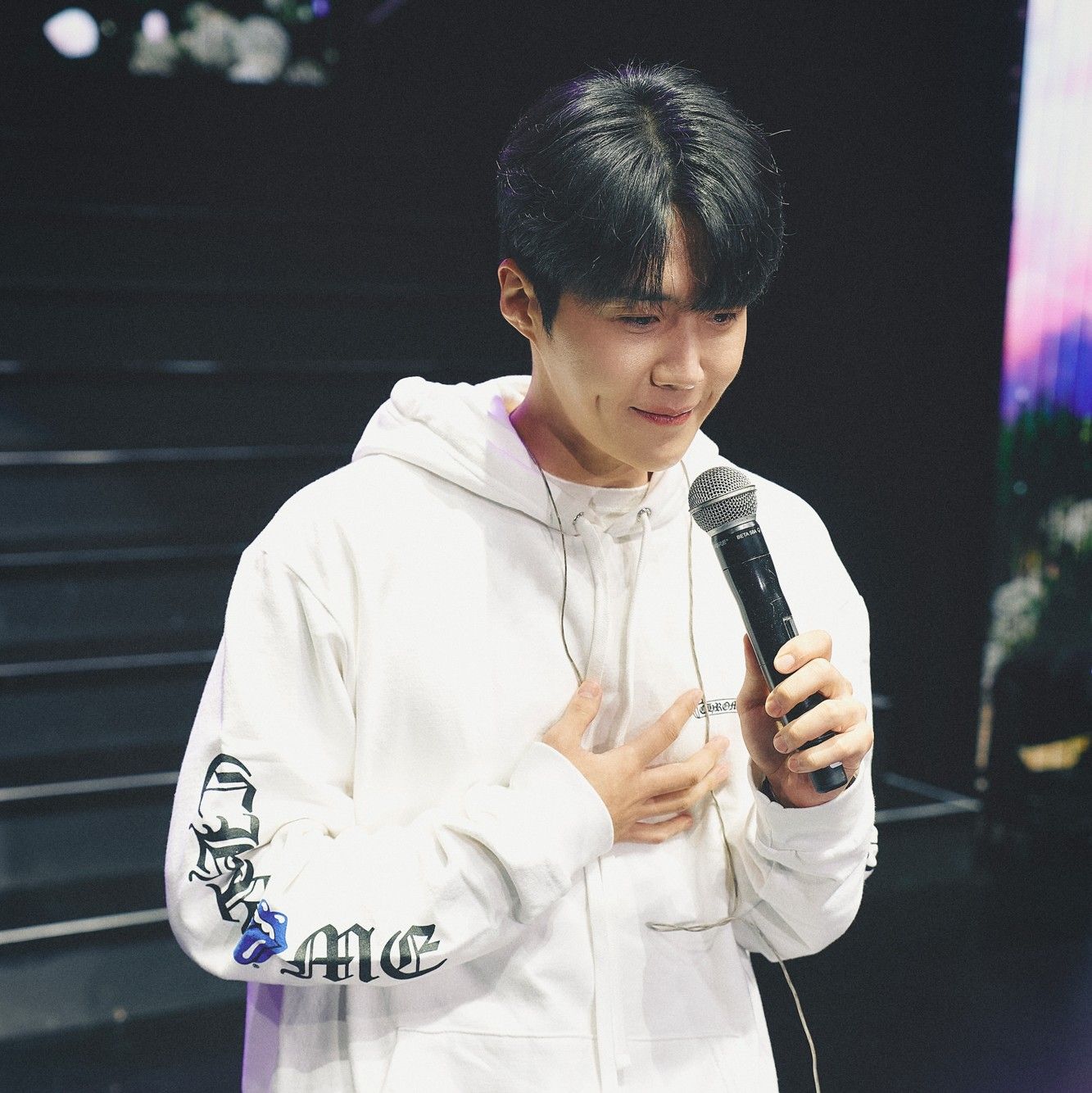 A moment captured by a fan of Kim Seonho