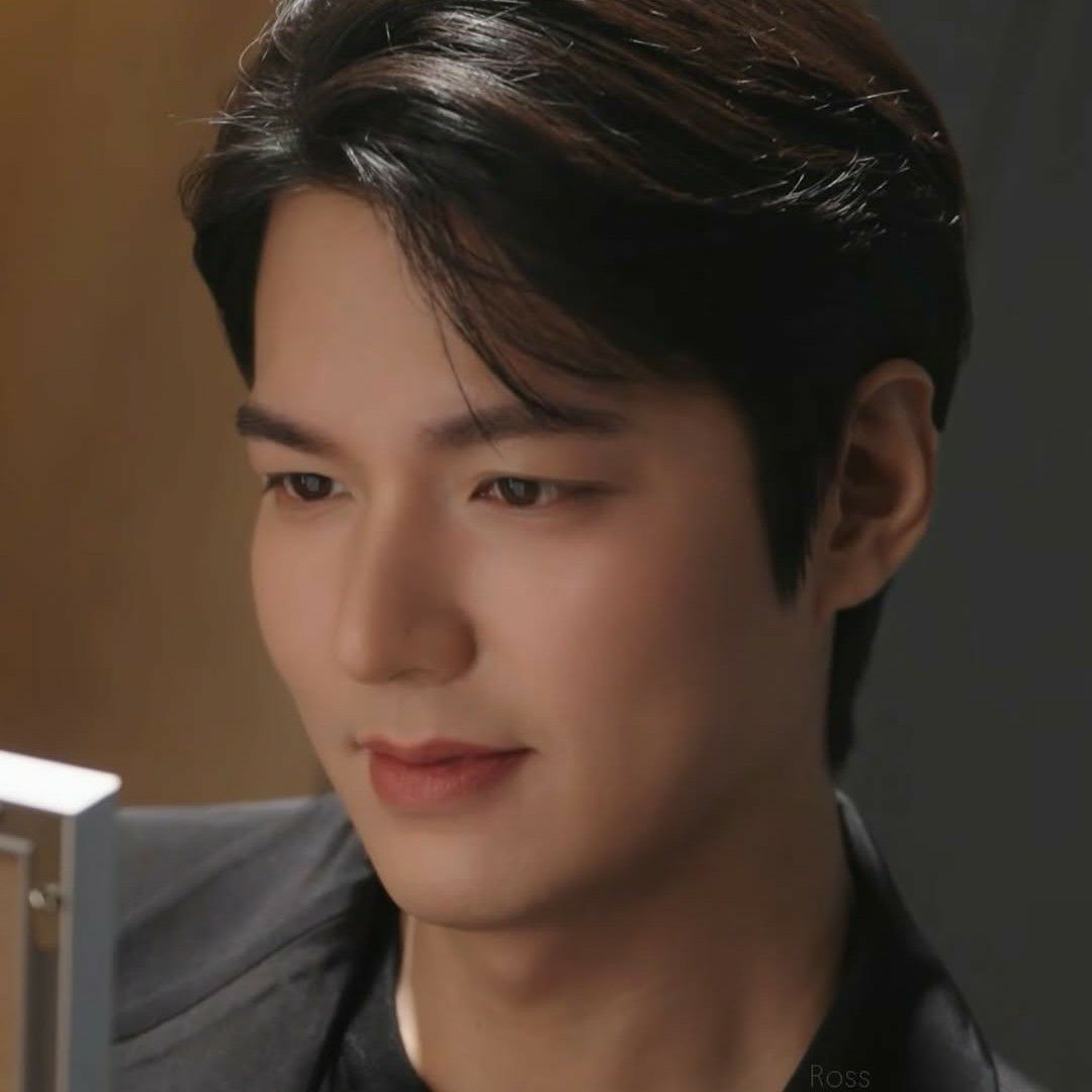 李敏镐的最新照片