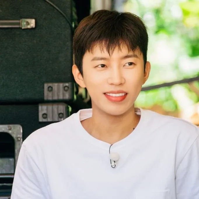 Latest photo of Lim Youngwoong