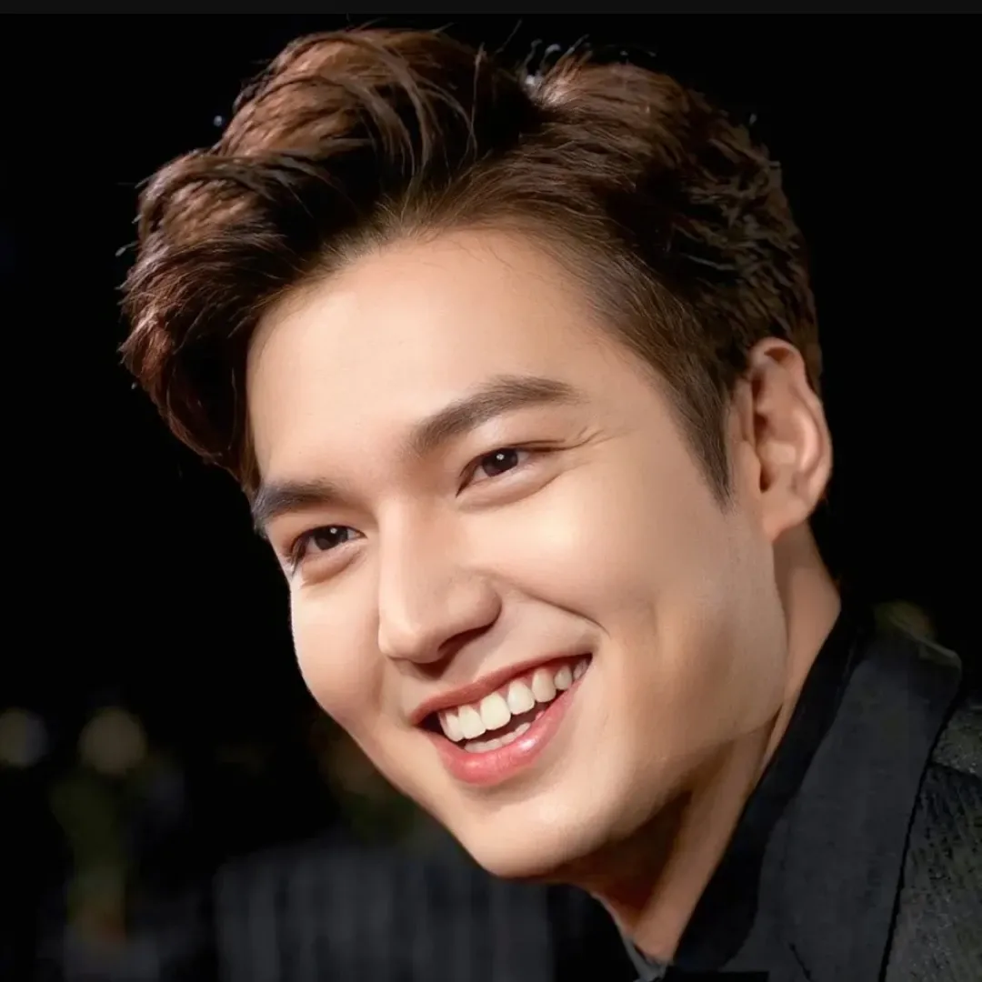 Latest photo of Lee Minho
