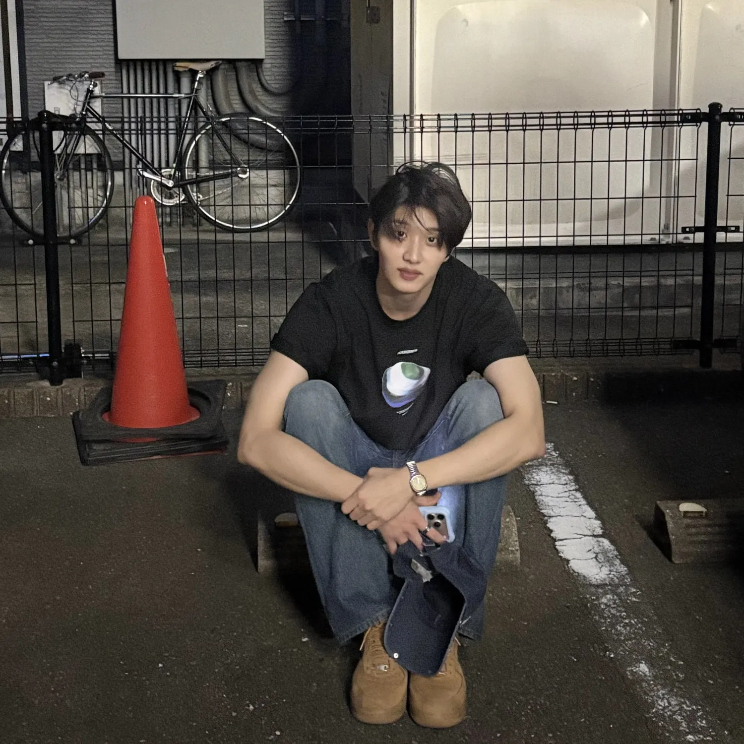 A moment captured by a fan of Kim Jaewon